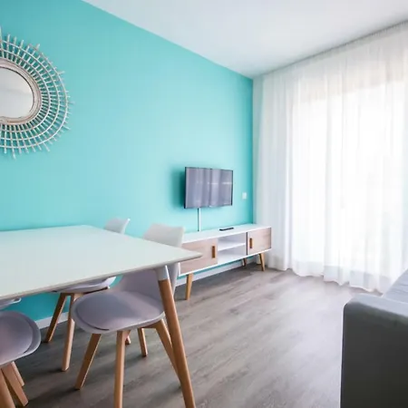 Gocosta Arquus Deluxe 2 Apartment